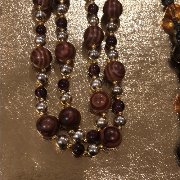 Earth-tone Beaded Jewelry Lot - Picture 5 of 8
